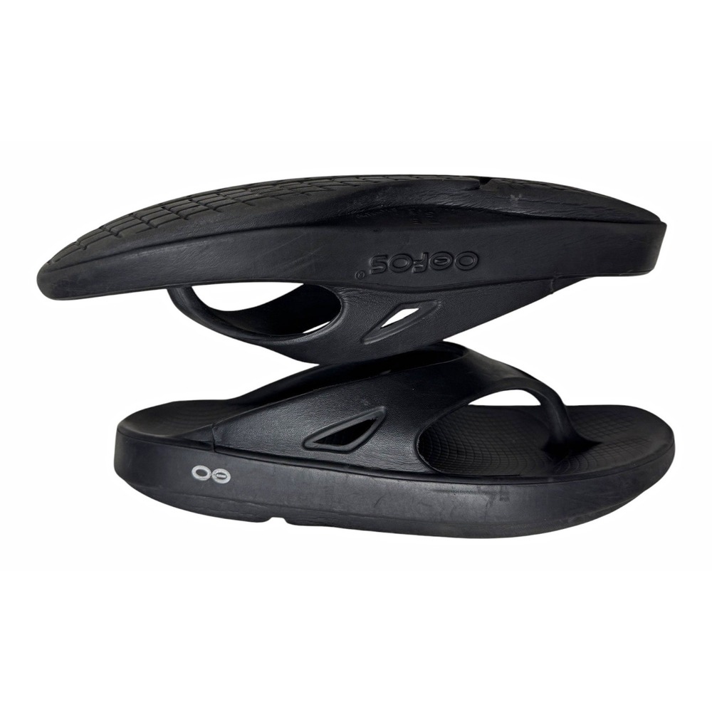 OOFOS Women's Black Solid Flip Flop Sandals Slip On Logo Sz 9 US 40 EU